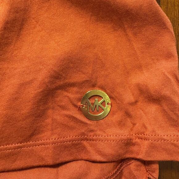 Michael Kors NWT Burnt Orange Cold Shoulder Top Medium - Picture 3 of 7
